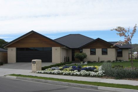 Photo of property in 14 Nikau Drive, Redwoodtown, Blenheim, 7201