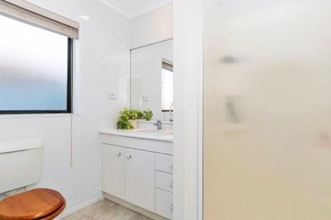 Photo of property in 1 Kochia Avenue, Pyes Pa, Tauranga, 3112