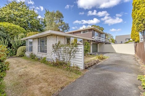 Photo of property in 427 Memorial Avenue, Burnside, Christchurch, 8053