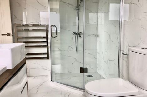 Photo of property in 17 Toanui Road, Hobsonville, Auckland, 0616