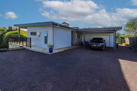 Photo of property in 6 Riverglen Drive, Haruru, 0204