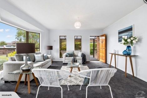 Photo of property in 47a Hatton Road, Orewa, 0931