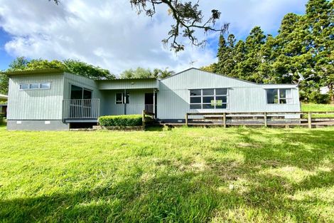 Photo of property in 213 Hart Road, Pukekohe, 2676