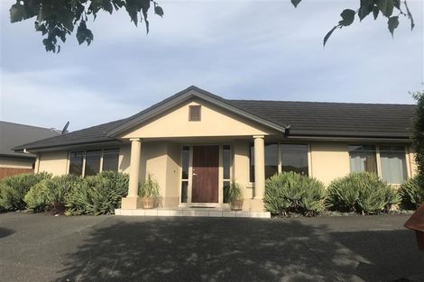 Photo of property in 55 Saint James Drive, Huntington, Hamilton, 3210