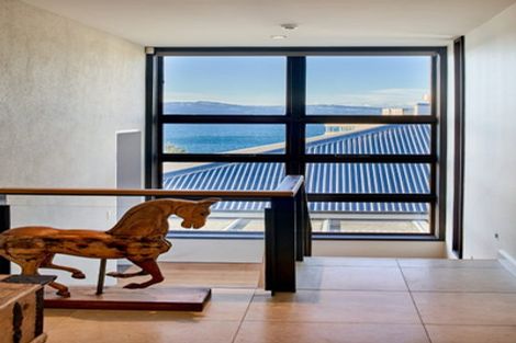 Photo of property in 10 Hay Street, Oriental Bay, Wellington, 6011