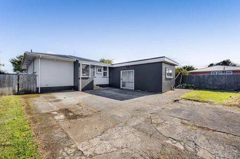 Photo of property in 41 Camberwell Road, Hawera, 4610