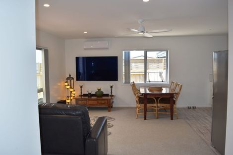 Photo of property in 405/11 Kamahi Crescent, Papamoa Beach, Papamoa, 3118