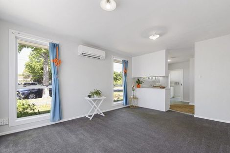 Photo of property in 1/17 Tyrone Street, Belfast, Christchurch, 8051