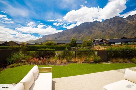 Photo of property in 4 Soudley Court, Jacks Point, Queenstown, 9371