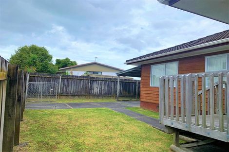 Photo of property in 13 Cyril Crescent, West Harbour, Auckland, 0618