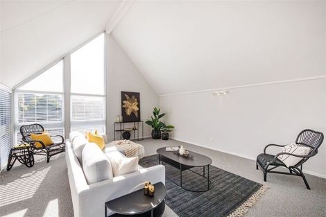 Photo of property in 4b Pirie Street, Palmerston North, 4410