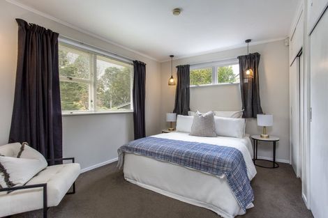 Photo of property in 9 The Grove, Titirangi, Auckland, 0604