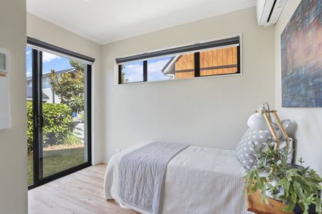 Photo of property in 8 Harakeke Road, Hobsonville, Auckland, 0616