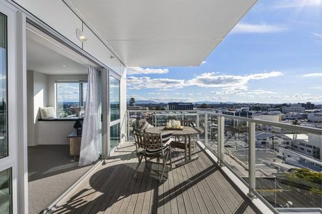 Photo of property in 11/72b Devonport Road, Tauranga, 3110