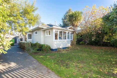 Photo of property in 12 Mayfield Avenue, Mairehau, Christchurch, 8013