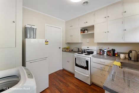 Photo of property in 52 Pinehaven Road, Pinehaven, Upper Hutt, 5019