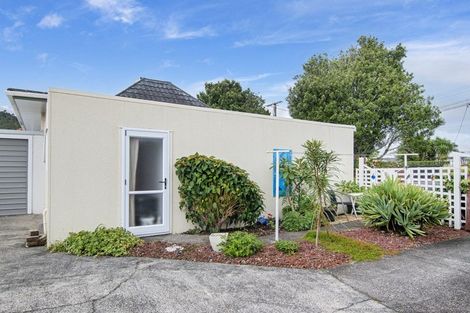 Photo of property in 6 Cairnfield Road, Kensington, Whangarei, 0112