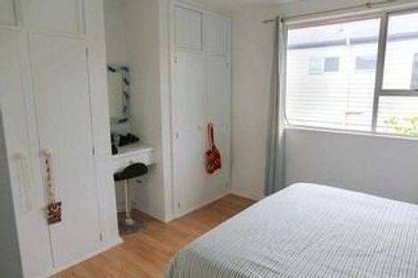Photo of property in 4/5 Stoke Street, Sumner, Christchurch, 8081