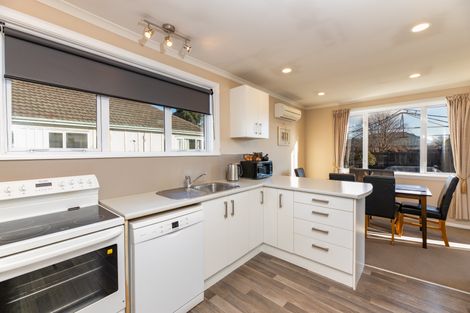 Photo of property in 8 Lindon Street, Rangiora, 7400