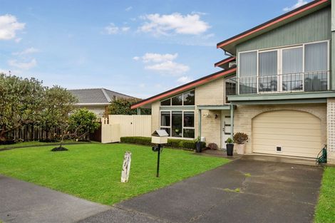 Photo of property in 2/1 Serrita Avenue, Sunnyhills, Auckland, 2010
