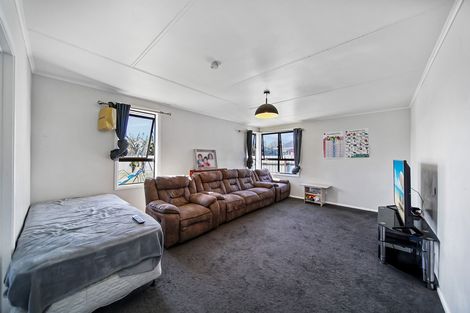 Photo of property in 10 Daniel Avenue, Mangere East, Auckland, 2024