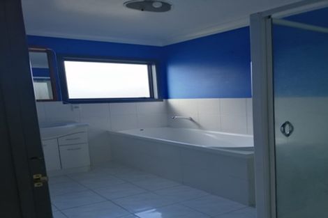 Photo of property in 295a Glengarry Road, Glen Eden, Auckland, 0602