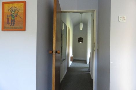 Photo of property in 18 John Witton Drive, Crofton Downs, Wellington, 6035