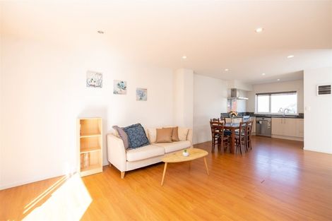 Photo of property in 1u3 June Place, Hamilton East, Hamilton, 3216