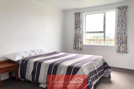 Photo of property in 33 Camellia Avenue, Bell Block, New Plymouth, 4312