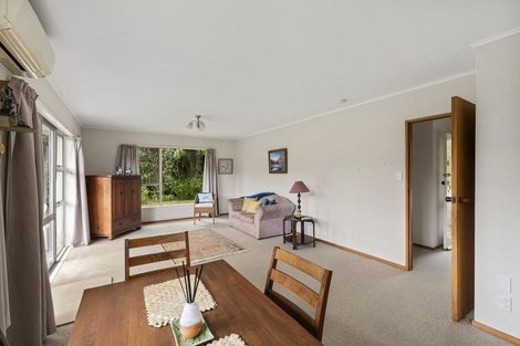 Photo of property in 22 Karu Crescent, Waikanae, 5036