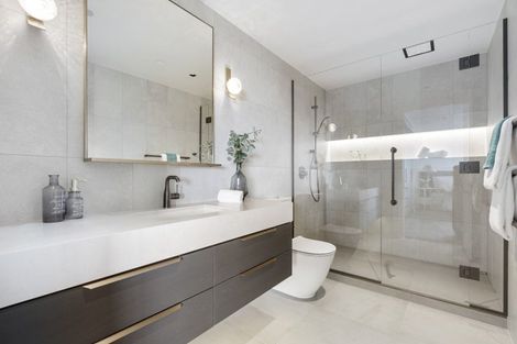 Photo of property in 121 Glenbervie Drive, Glenbervie, 0173
