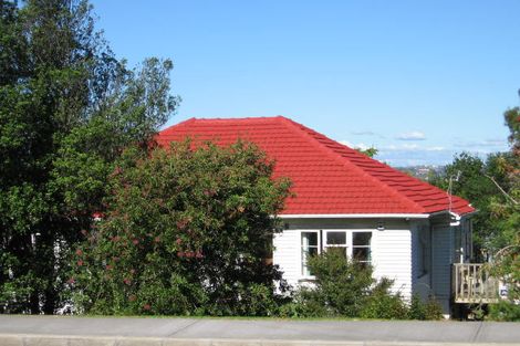 Photo of property in 2/103 Hepburn Road, Glendene, Auckland, 0602