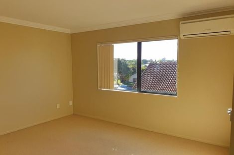 Photo of property in 1 San Angelo Court, Henderson, Auckland, 0612