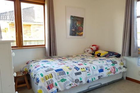 Photo of property in 660 Te Atatu Road, Te Atatu Peninsula, Auckland, 0610