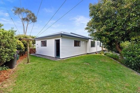 Photo of property in 25 Lucerne Place, Welcome Bay, Tauranga, 3112