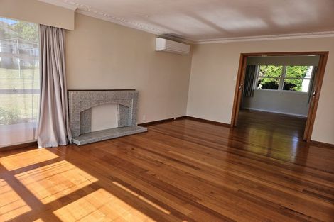 Photo of property in 11 Britton Avenue, Mount Roskill, Auckland, 1041