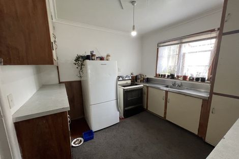 Photo of property in 16 Larsen Court, Roslyn, Palmerston North, 4414