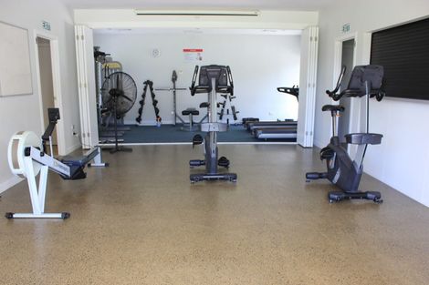 Photo of property in 140 Gills Road, Albany Heights, Auckland, 0632