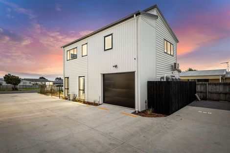 Photo of property in 52f Tapu Road, Huapai, Kumeu, 0810