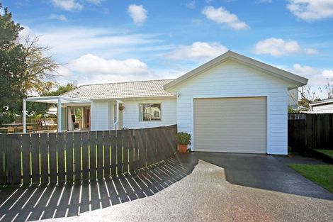 Photo of property in 50a Kitchener Road, Waiuku, 2123