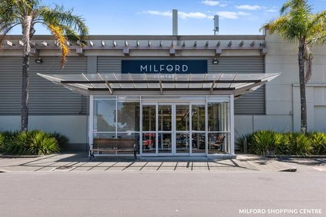 Photo of property in 2/26a Penning Road, Castor Bay, Auckland, 0620