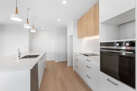 Photo of property in 2 Camellia Court, Palmerston North, 4414