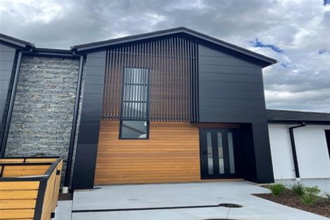 Photo of property in 3 Kumerahou Street, Kumeu, 0810