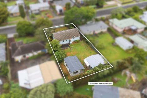 Photo of property in 15 Rice Crescent, Papakura, 2110