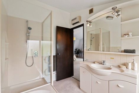 Photo of property in 11b Chevron Place, Ilam, Christchurch, 8041