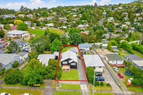 Photo of property in 20 Norman Road, Titirangi, Auckland, 0604