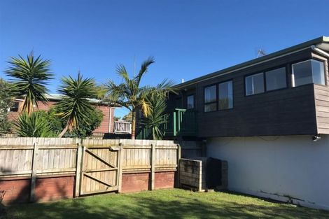 Photo of property in 1/130 Colwill Road, Massey, Auckland, 0614