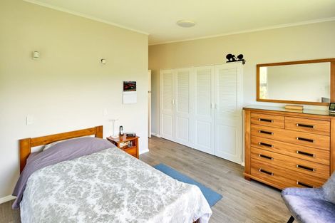 Photo of property in 7 Spencer Street, Crofton Downs, Wellington, 6035
