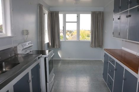 Photo of property in 16 Wellesley Street, Feilding, 4702