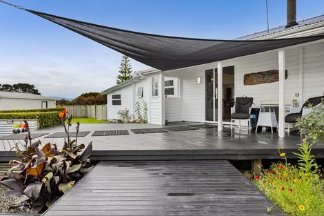 Photo of property in 1288 Normanby Road, Manaia, Hawera, 4678